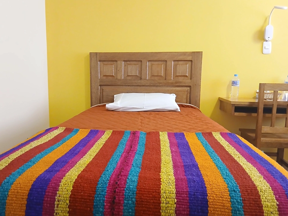 habitacion individual hotel la chacana huaraz