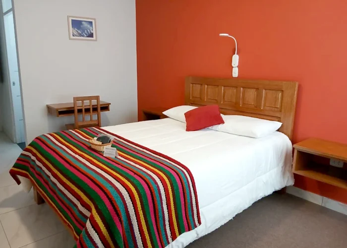 habitacion matrimonial hotel la chacana huaraz