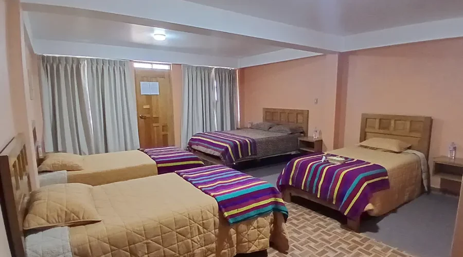 habitacion quíntuple familiar hotel la chacana huaraz